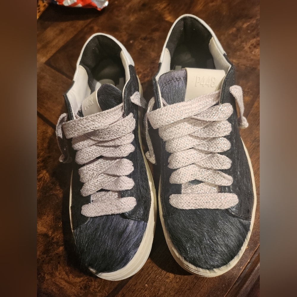 P448 Hair Calf Blue Low Top Sneakers SIZE 38